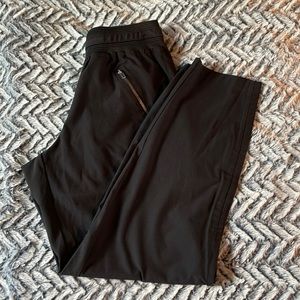 Colosseum Lightweight Capri Joggers